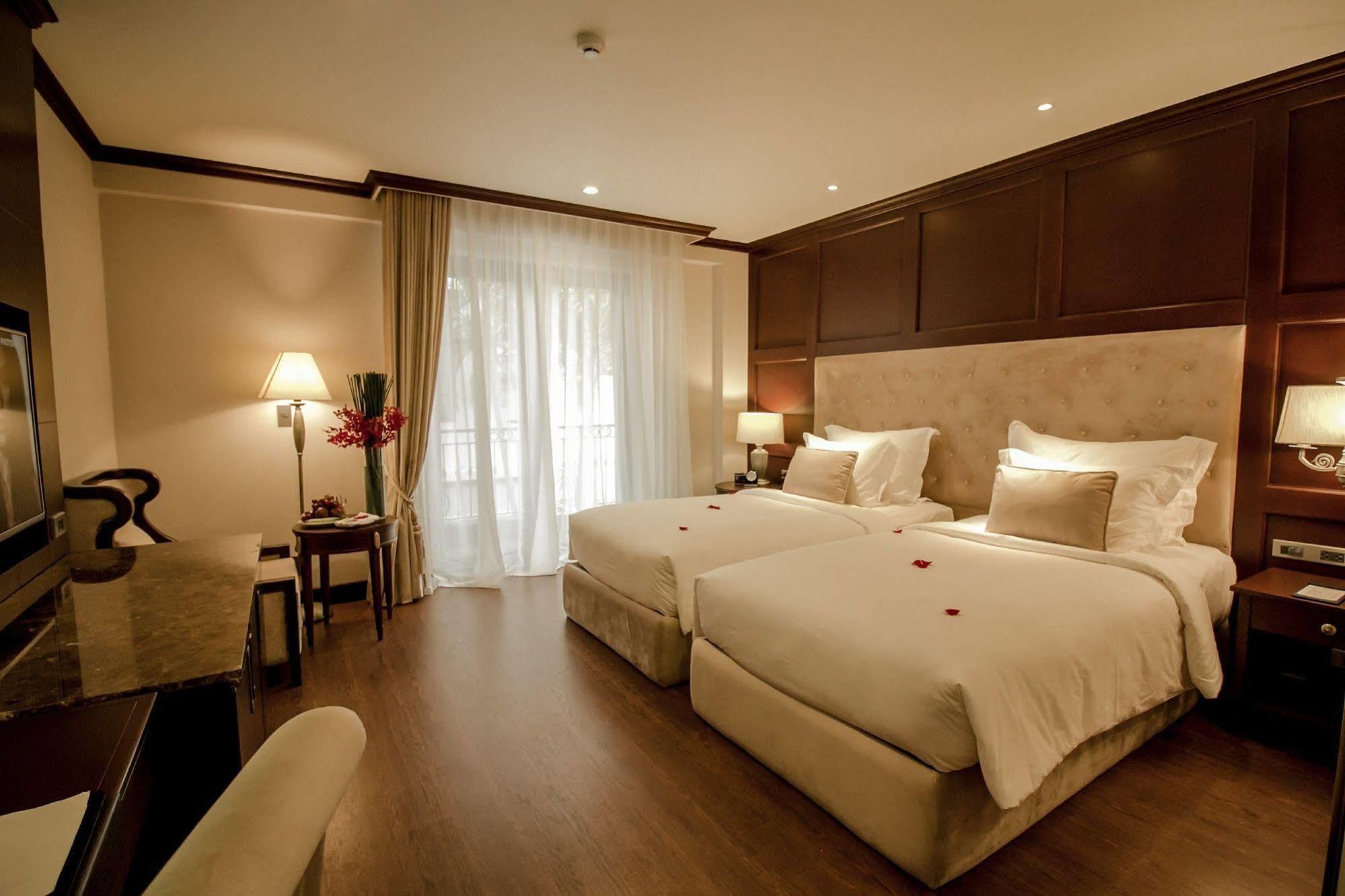 The Scarlett Boutique Hotel Hue Exterior foto