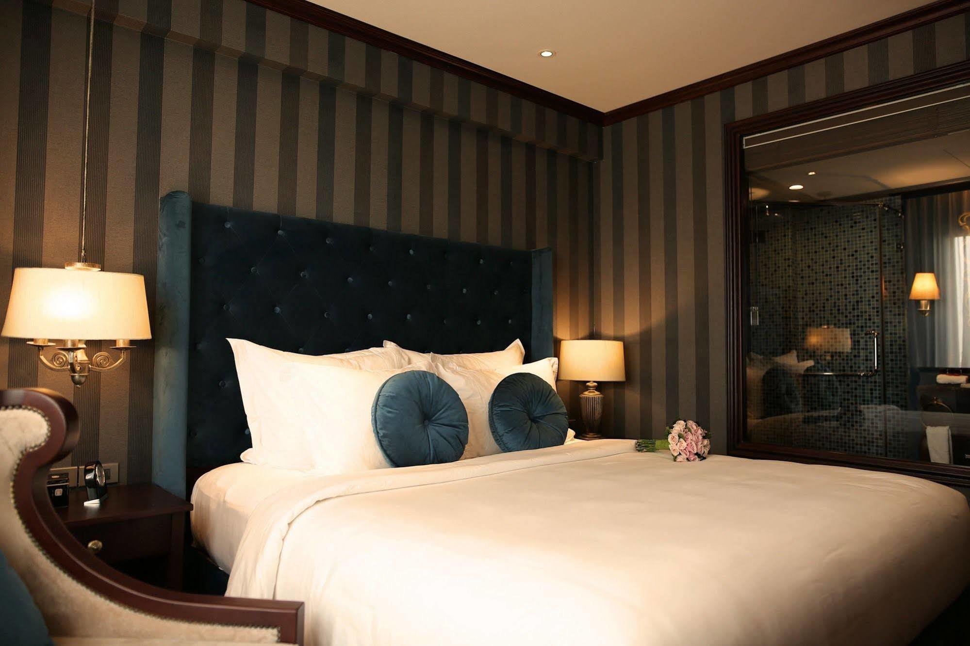 The Scarlett Boutique Hotel Hue Exterior foto